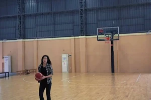  女性篮球爱好者适合的训练营有哪些？全面解析与推荐